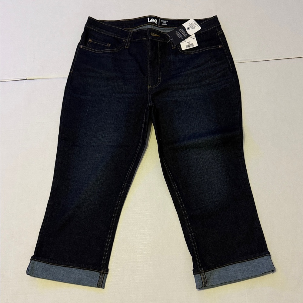 Lee Midrise Regular Fit Denim Capris